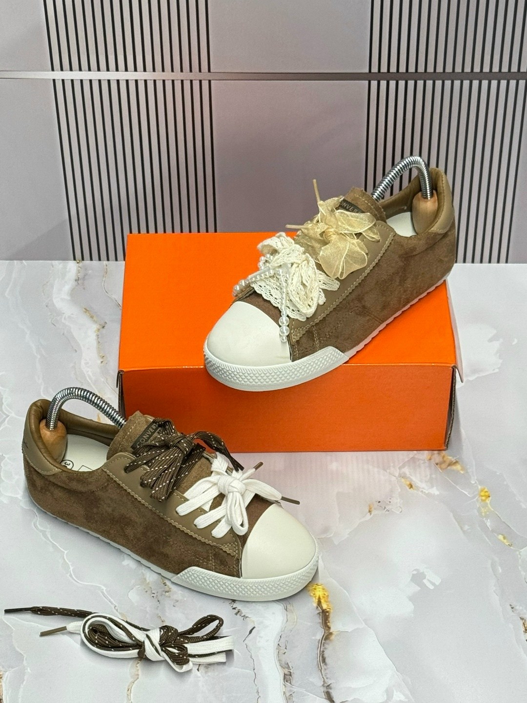 ,кроссовки hermes,кеды hermes,кроссовки женскиe,женские кеды