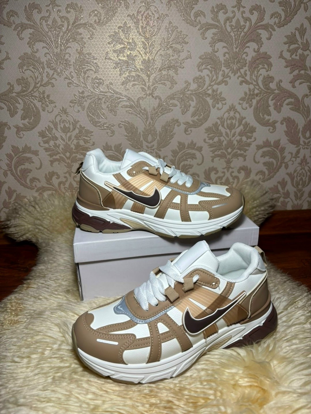 женские кроссовки nike,кроссовки nike v 2 k run,кроссовки nike,кроссовки,кроссовки женскиe