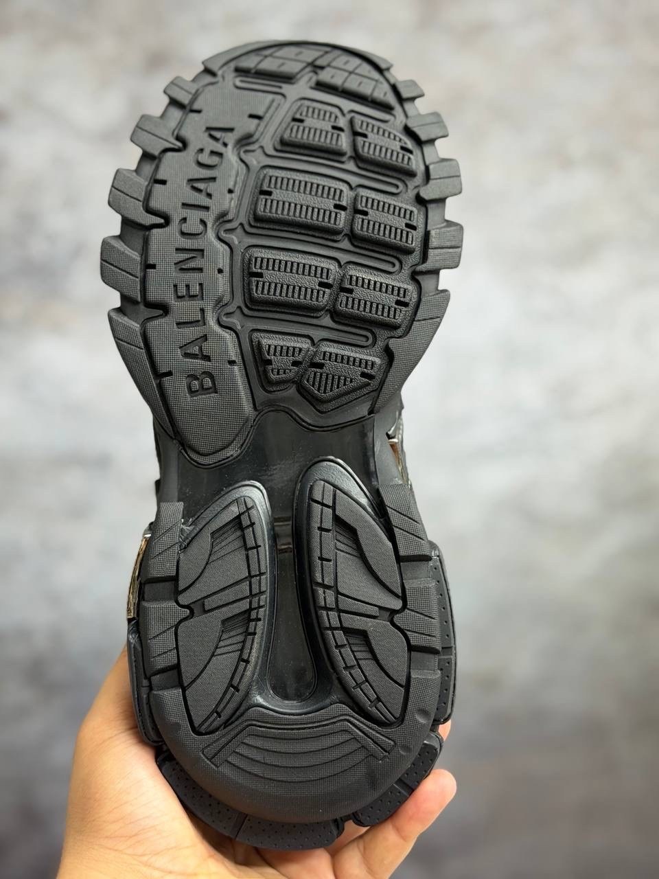 кроссовки balenciaga track 2 trainer black,balenciaga track 2 black,кроссовки balenciaga,кроссовки balenciaga track 2,balenciaga track 2
