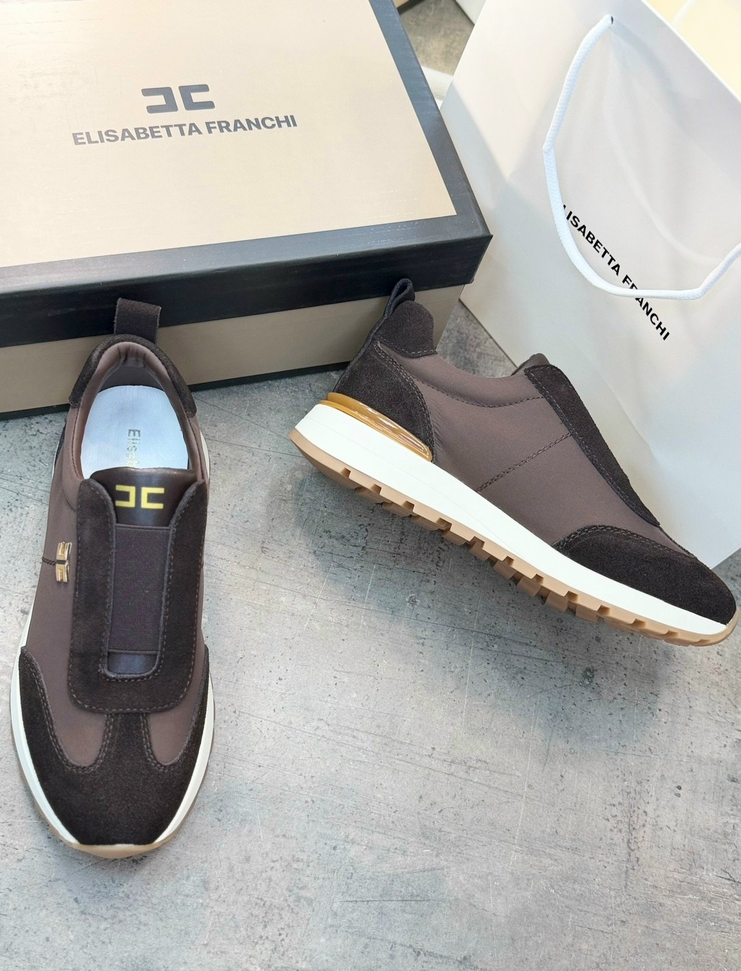 ,кроссовки женскиe,стильные кроссовки,кроссовка мужской,fendi кроссовки