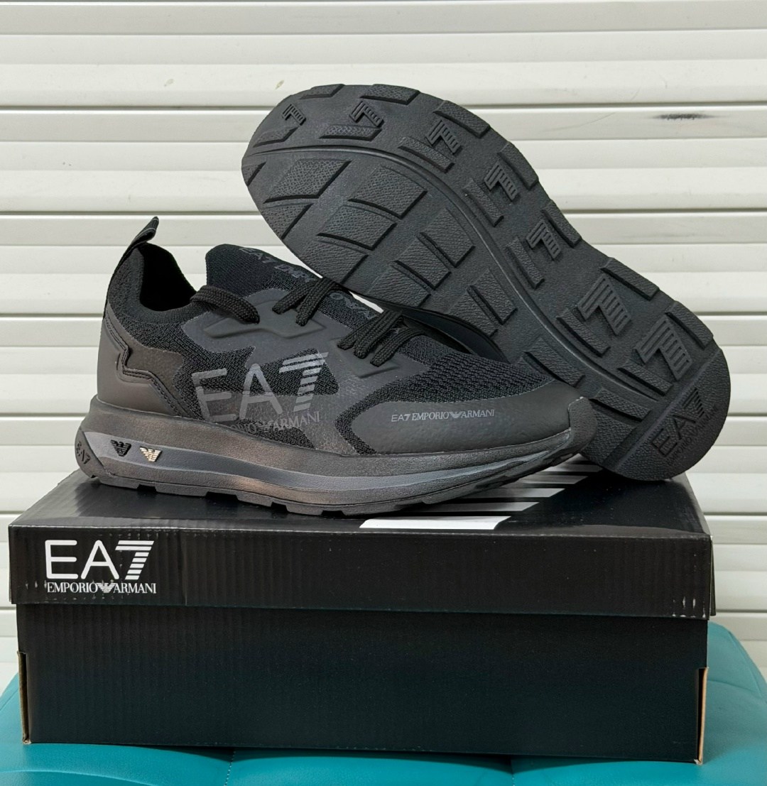 кроссовки,ea7 emporio armani кроссовки,мужские кроссовки,кроссовки армани,черные кроссовки