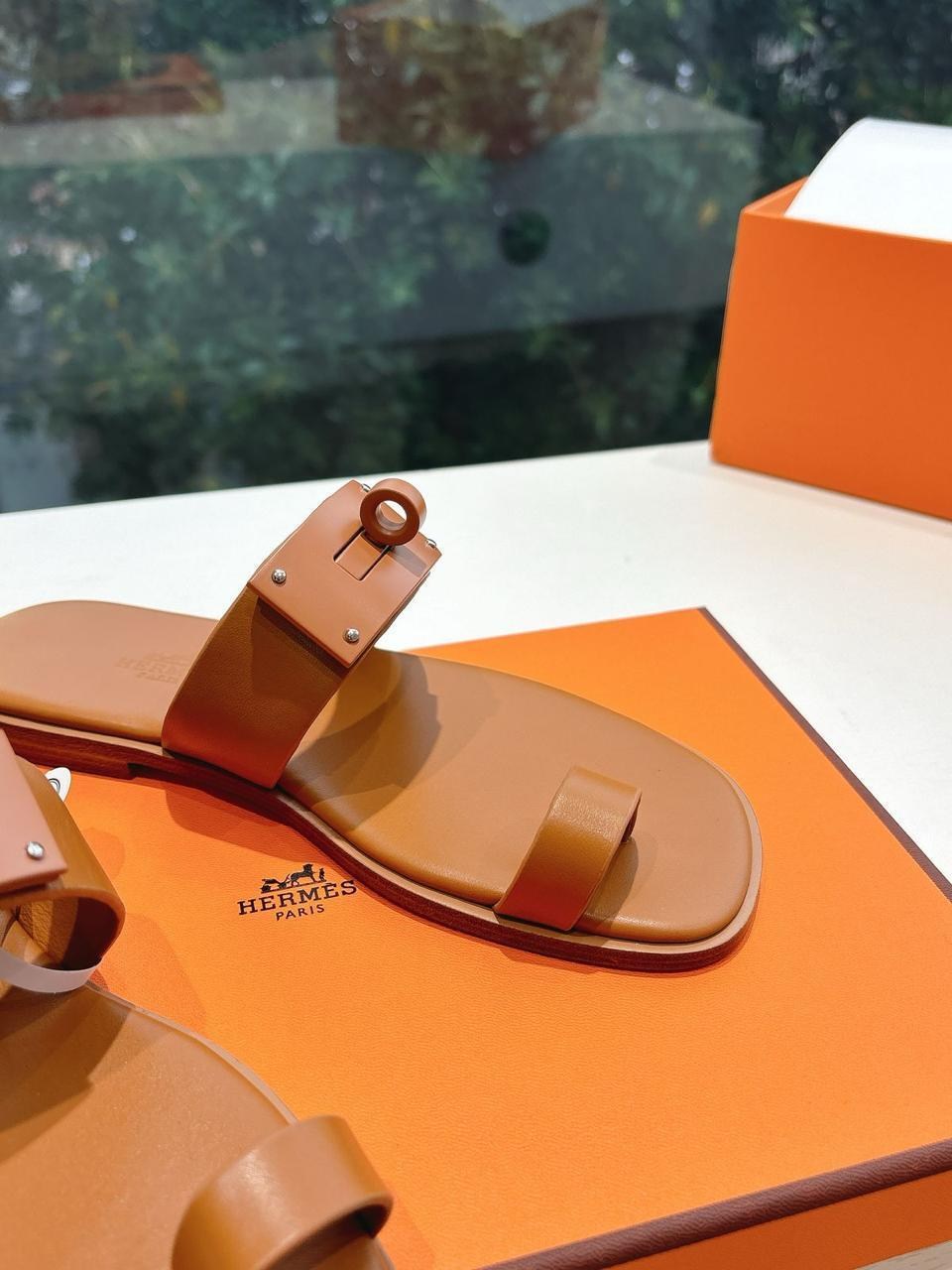 шлепки эрмес,сандалии hermes,шлепанцы hermes,сандалии женские,шлепки hermes oran