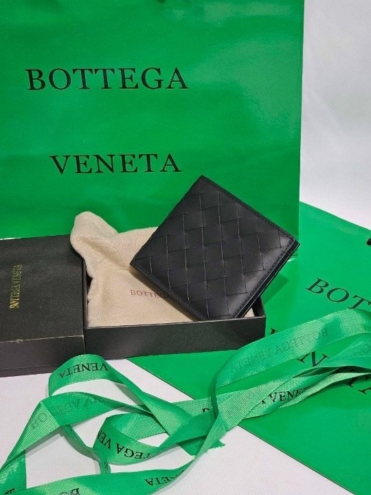 bottega veneta кошелек,bottega veneta бумажник,портмоне bottega veneta,обложка на паспорт bottega veneta,мужской бумажник bottega veneta