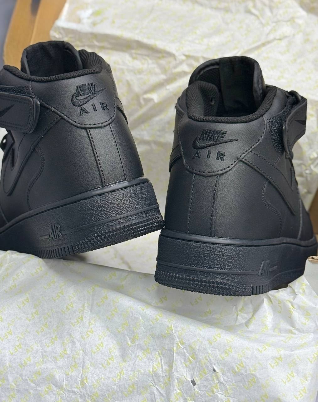 кроссовки nike air force 1 mid "black",nike air force 1 mid "black",зимние кроссовки nike air force 1 mid,мужские кроссовки nike air force 1 mid 07 315123-001 (чёрный),nike air force 1 mid
