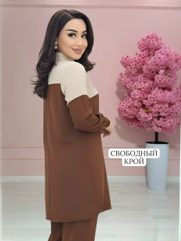 Костюм