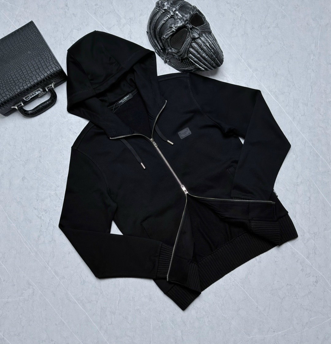 спортивный костюм dolce & gabbana,спортивный костюм brunello cucinelli,костюм,мужские спортивные костюмы,спортивный костюм