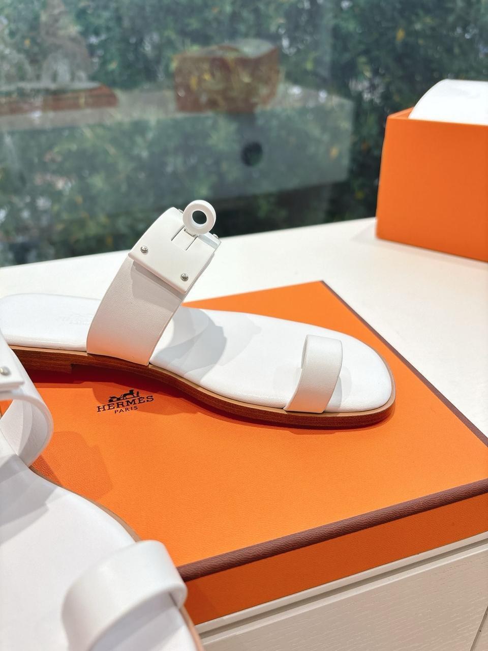 шлепки эрмес,сандалии hermes,шлепанцы hermes,сандалии женские,шлепки hermes oran