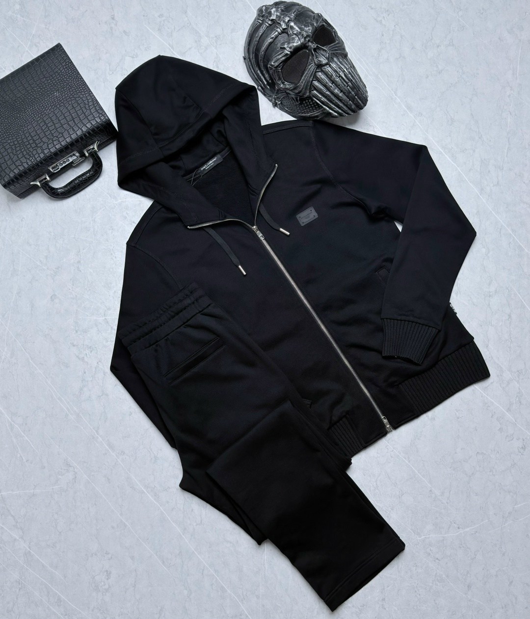спортивный костюм dolce & gabbana,спортивный костюм brunello cucinelli,костюм,мужские спортивные костюмы,спортивный костюм