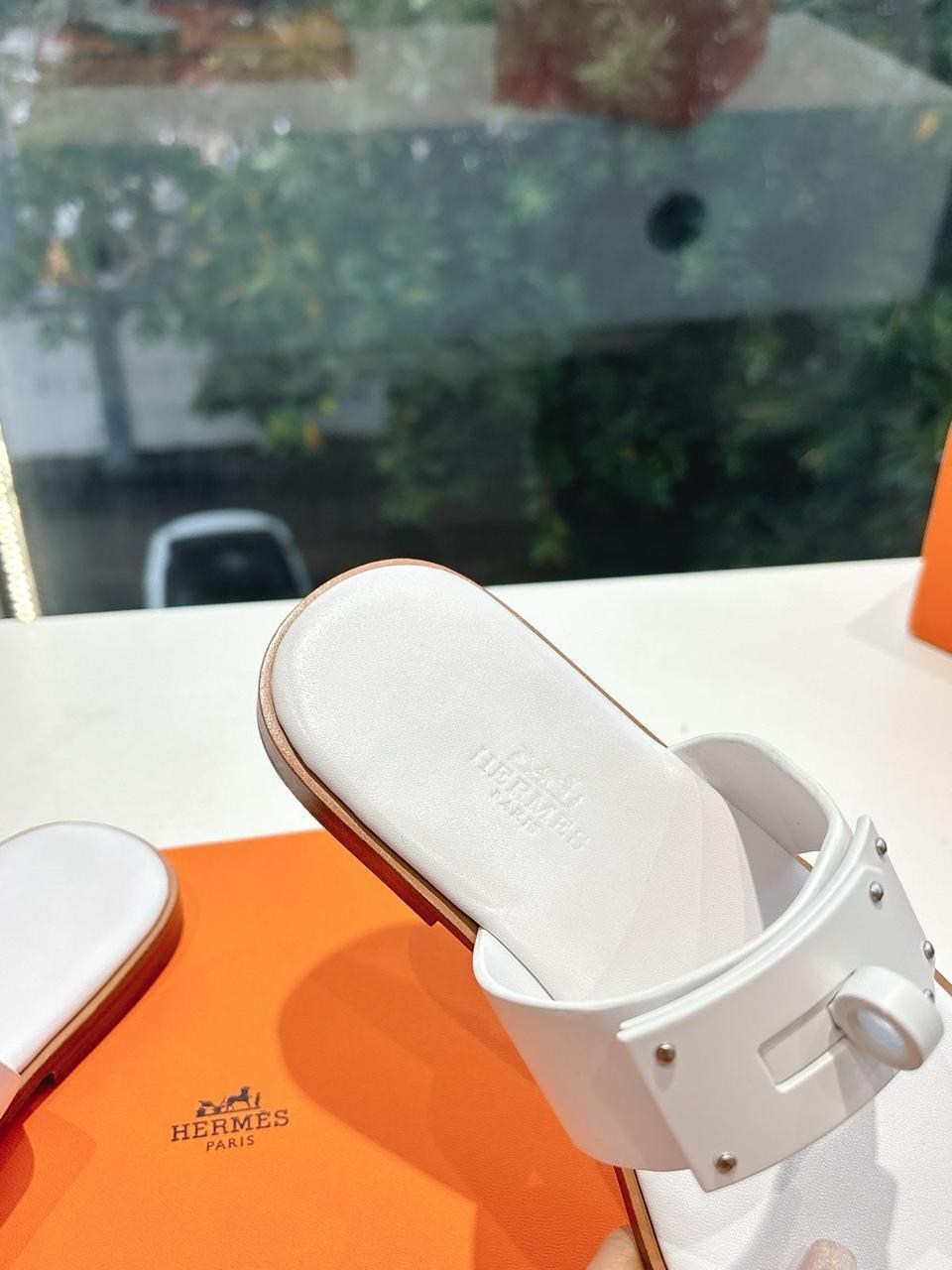 шлепки эрмес,сандалии hermes,шлепанцы hermes,сандалии женские,шлепки hermes oran