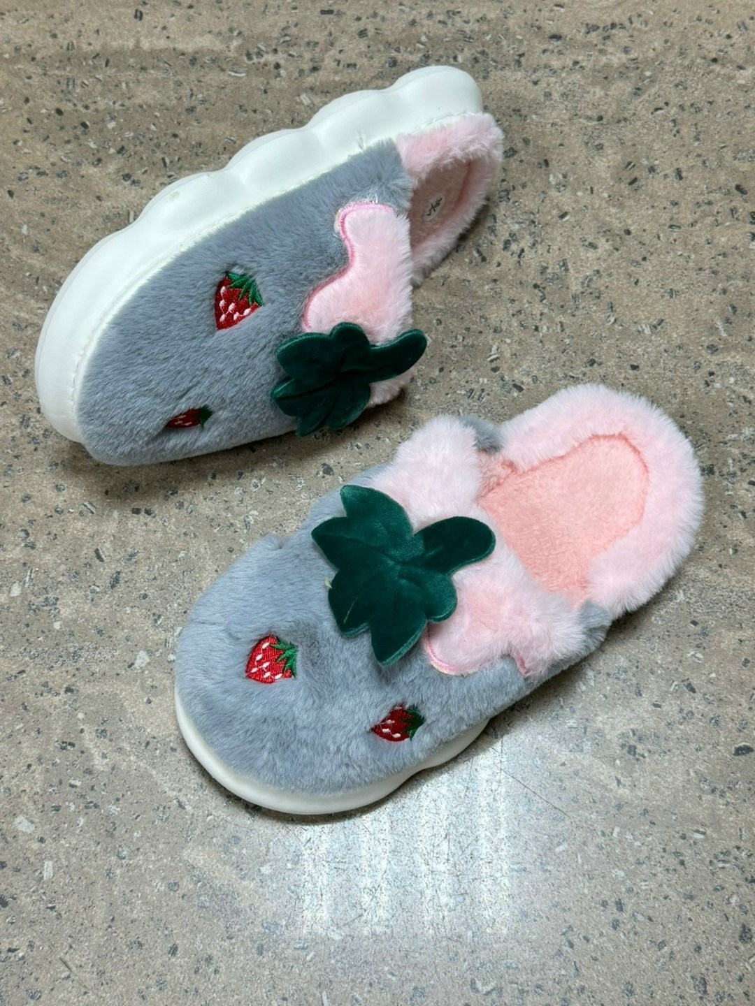 тапочки женские,тапочки домашние,женские домашние тапочки,модные тапочки,теплые тапочки