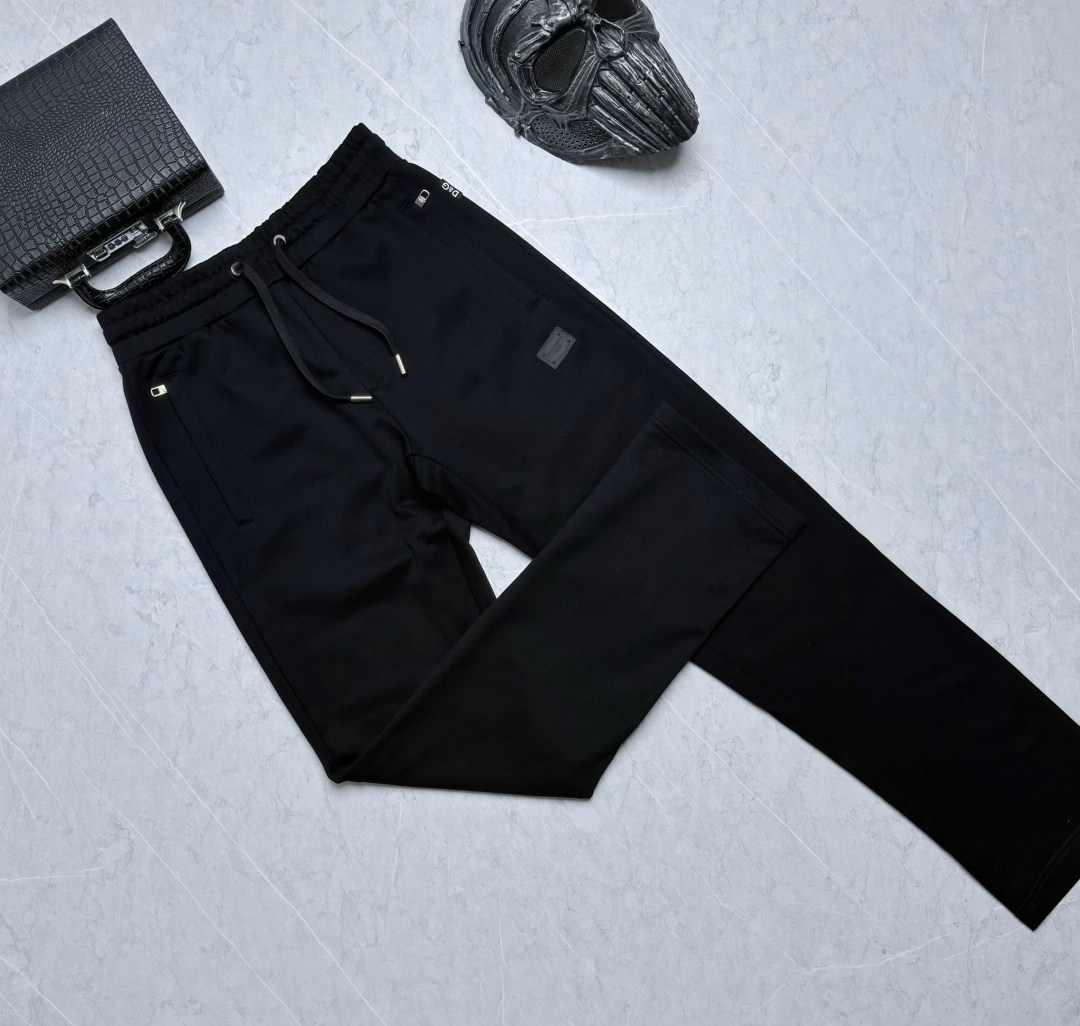 спортивный костюм dolce & gabbana,спортивный костюм brunello cucinelli,костюм,мужские спортивные костюмы,спортивный костюм