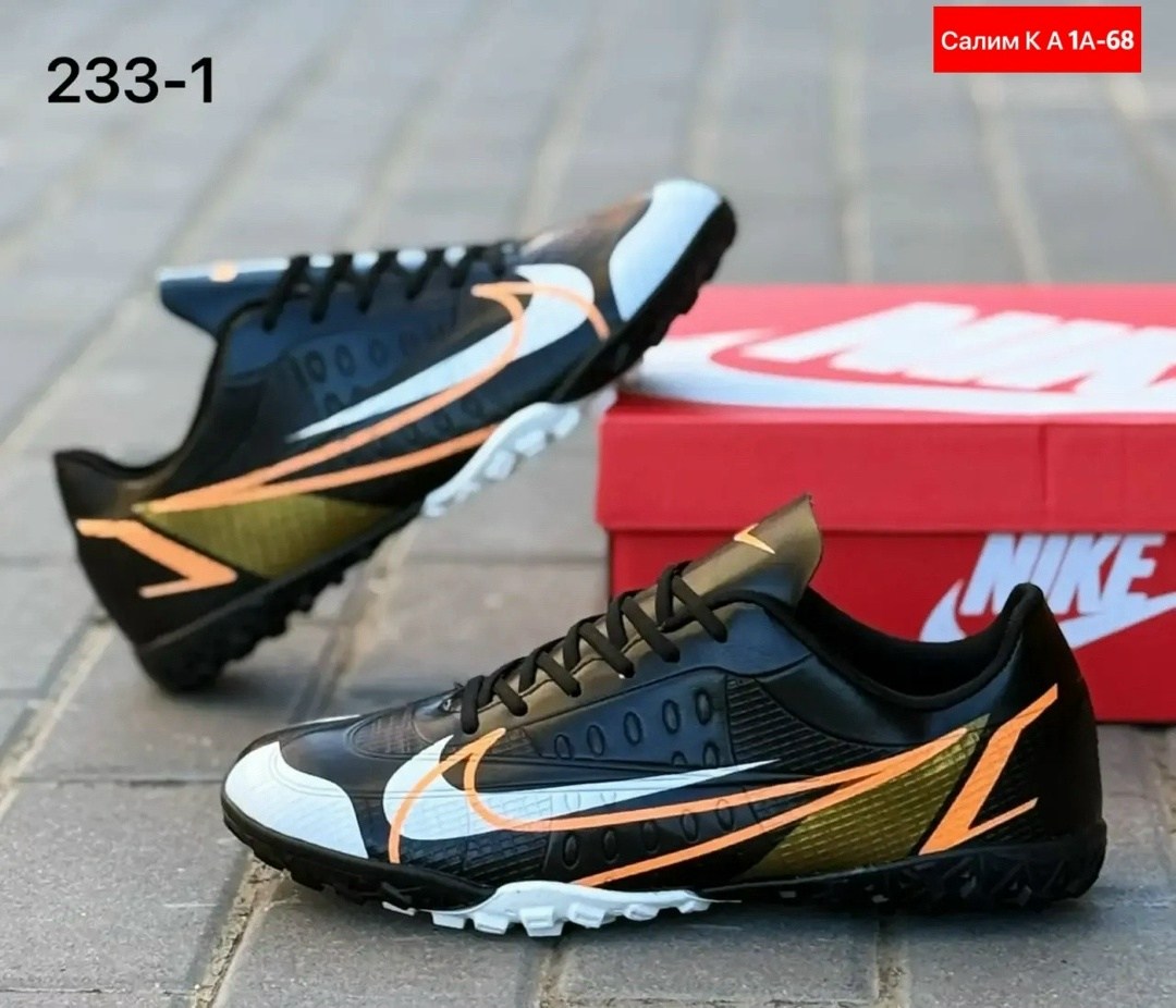 сороконожки nike,сороконожки футбольные,бутсы nike футбольные сороконожки с шипами,сороконожка для футбола,бутсы nike
