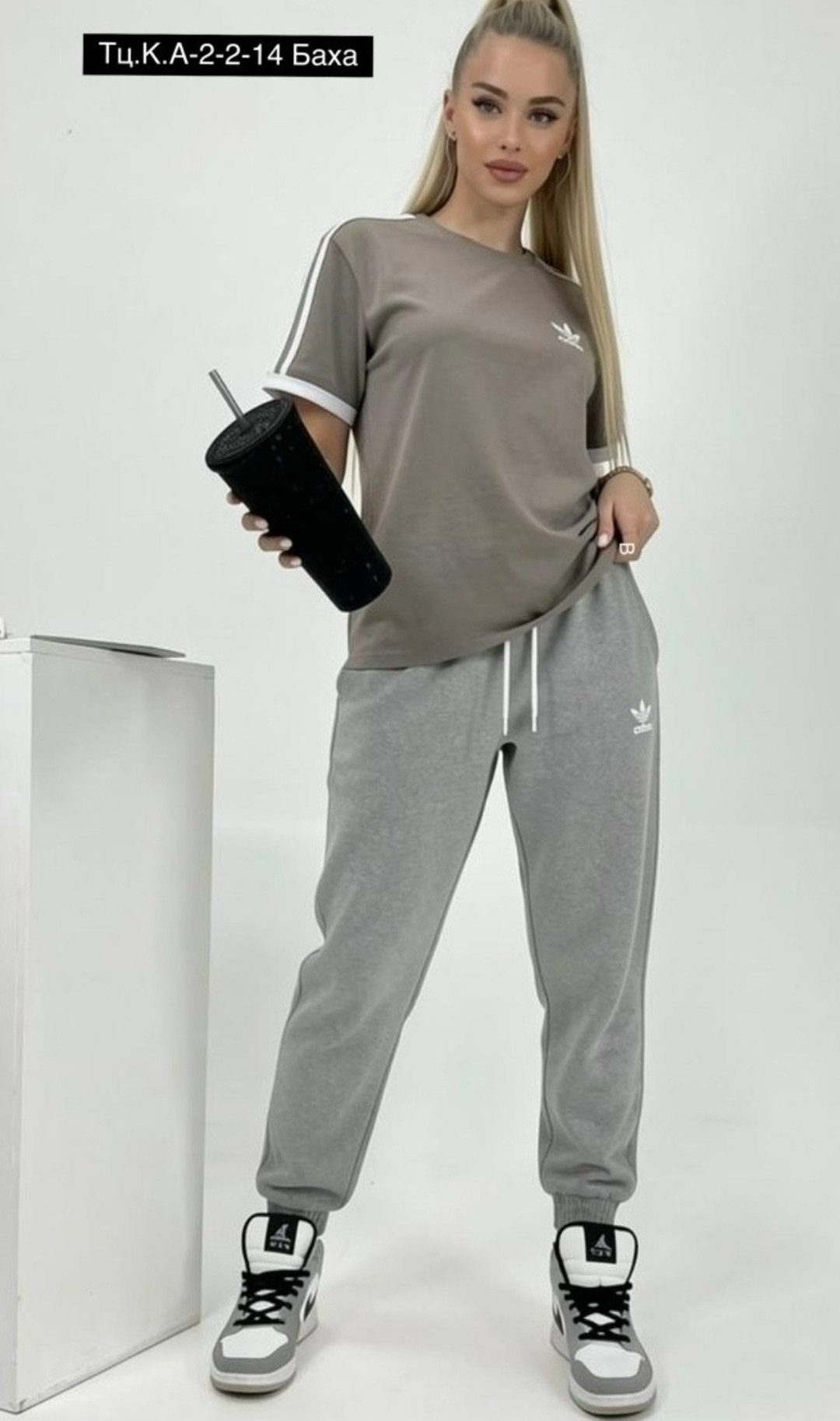 брюки спортивные adidas originals женский,брюки спортивные adidas w fi 3s reg pnt,женские спортивные брюки adidas,спортивные брюки adidas originals светло-серые,женские брюки adidas