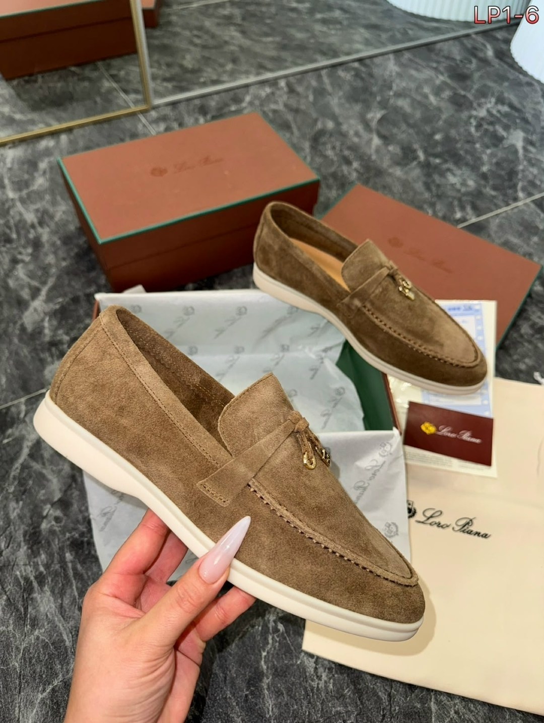 ,лоферы женские замшевые,лоферы loro piana,лоферы loro piana женские,лоферы из натуральной замши loro piana