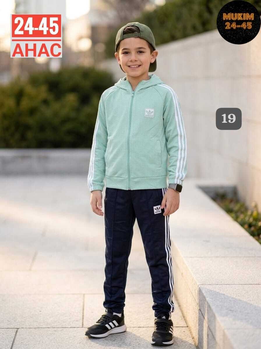 детский спортивный костюм adidas,спортивный костюм adidas originals,adidas tracksuit,костюм спортивный для мальчика,костюм спортивный