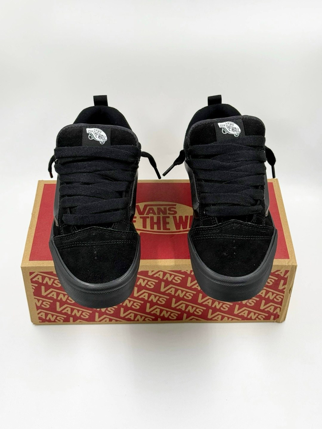 ,черные кроссовки,vans knu skool,кроссовки vans,кеды мужские vans knu skool черные