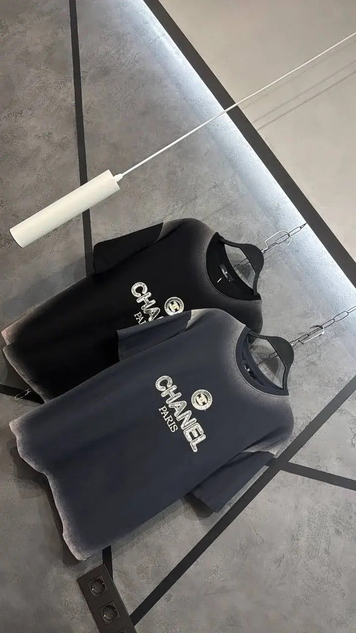футболка chanel,футболка женская chanel,футболки модные,шанель одежда,футболки для женщин