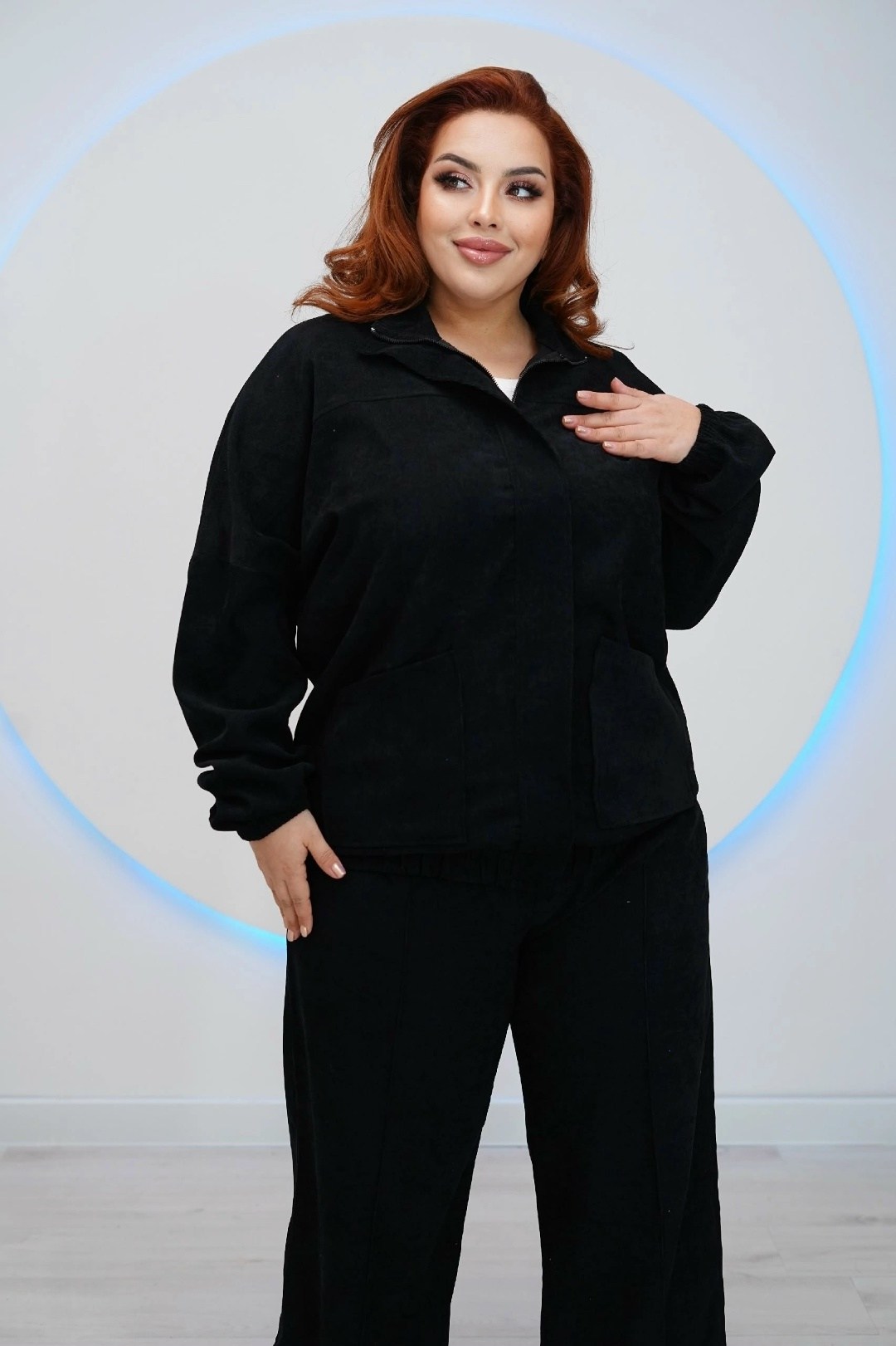велюровый костюм больших размеров ltmoda,женский велюровый костюм больших размеров style 70914 черный,велюровый костюм,черный велюровый костюм женский,спортивный велюровый костюм