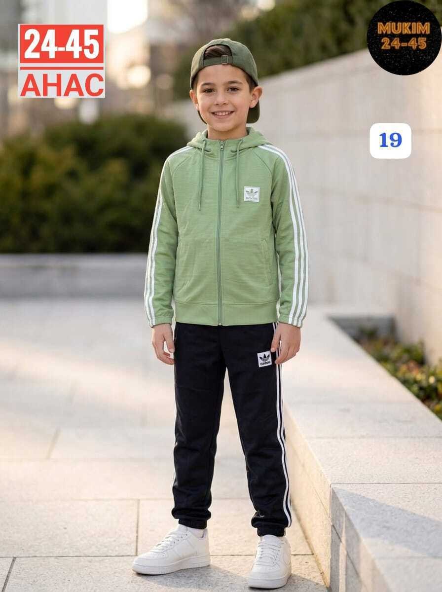 детский спортивный костюм adidas,спортивный костюм adidas originals,adidas tracksuit,костюм спортивный для мальчика,костюм спортивный