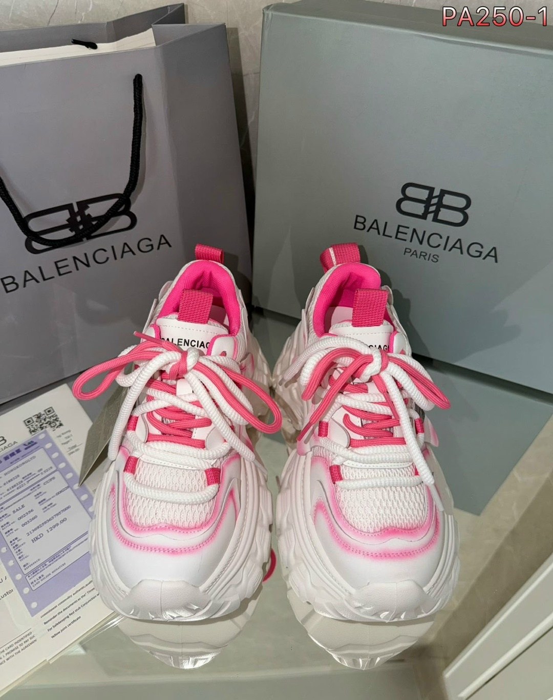 кроссовки balenciaga женские,кроссовки balenciaga,кроссовки баленсиага женские оригинал,кроссовки balenciaga на высокой подошве арт. р135, balenciaga