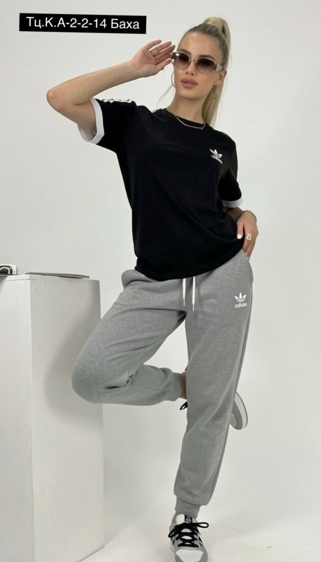 брюки спортивные adidas originals женский,брюки спортивные adidas w fi 3s reg pnt,женские спортивные брюки adidas,спортивные брюки adidas originals светло-серые,женские брюки adidas