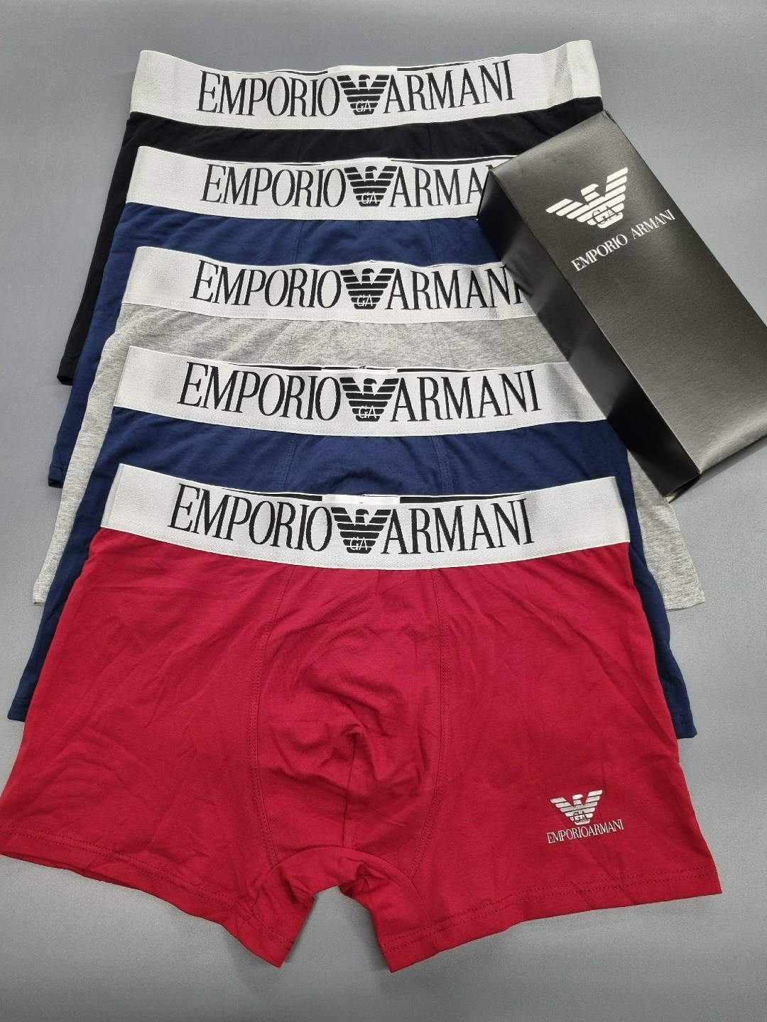 нижнее белье emporio armani,набор мужского нижнего белья,комплект трусов мужских,комплект трусов,комплект трусов мужские боксеры