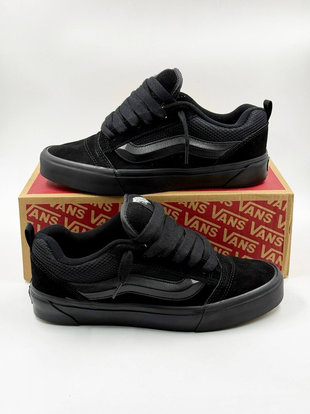 ,черные кроссовки,vans knu skool,кроссовки vans,кеды мужские vans knu skool черные