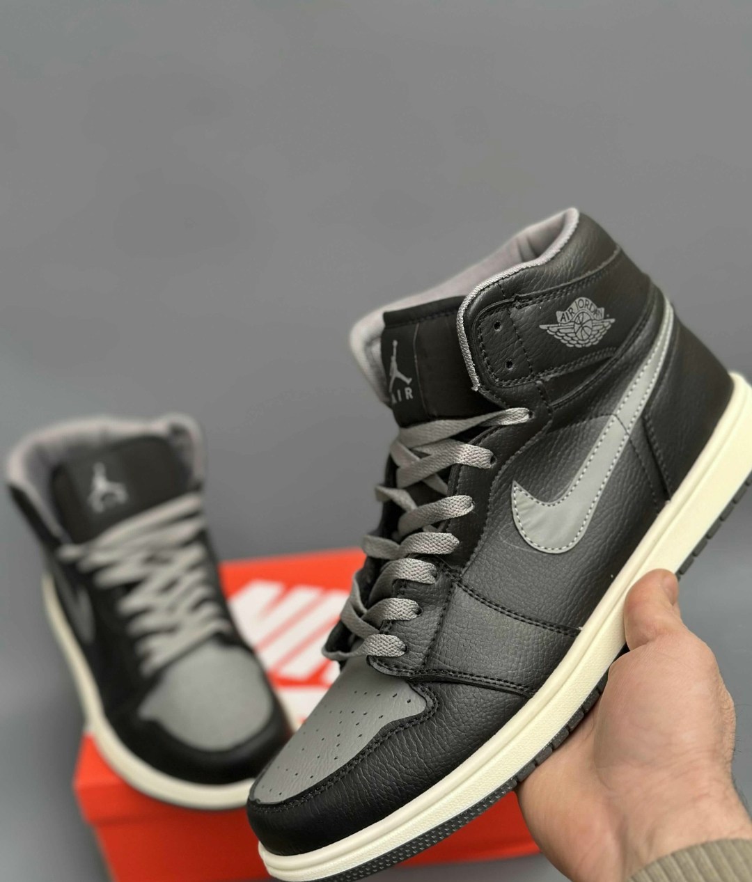 nike air jordan 1 retro high og,мужские кроссовки nike air jordan 1 retro high,nike air jordan 1 retro high,air jordan 1 retro high og,кроссовки nike air jordan 1 retro high shadow