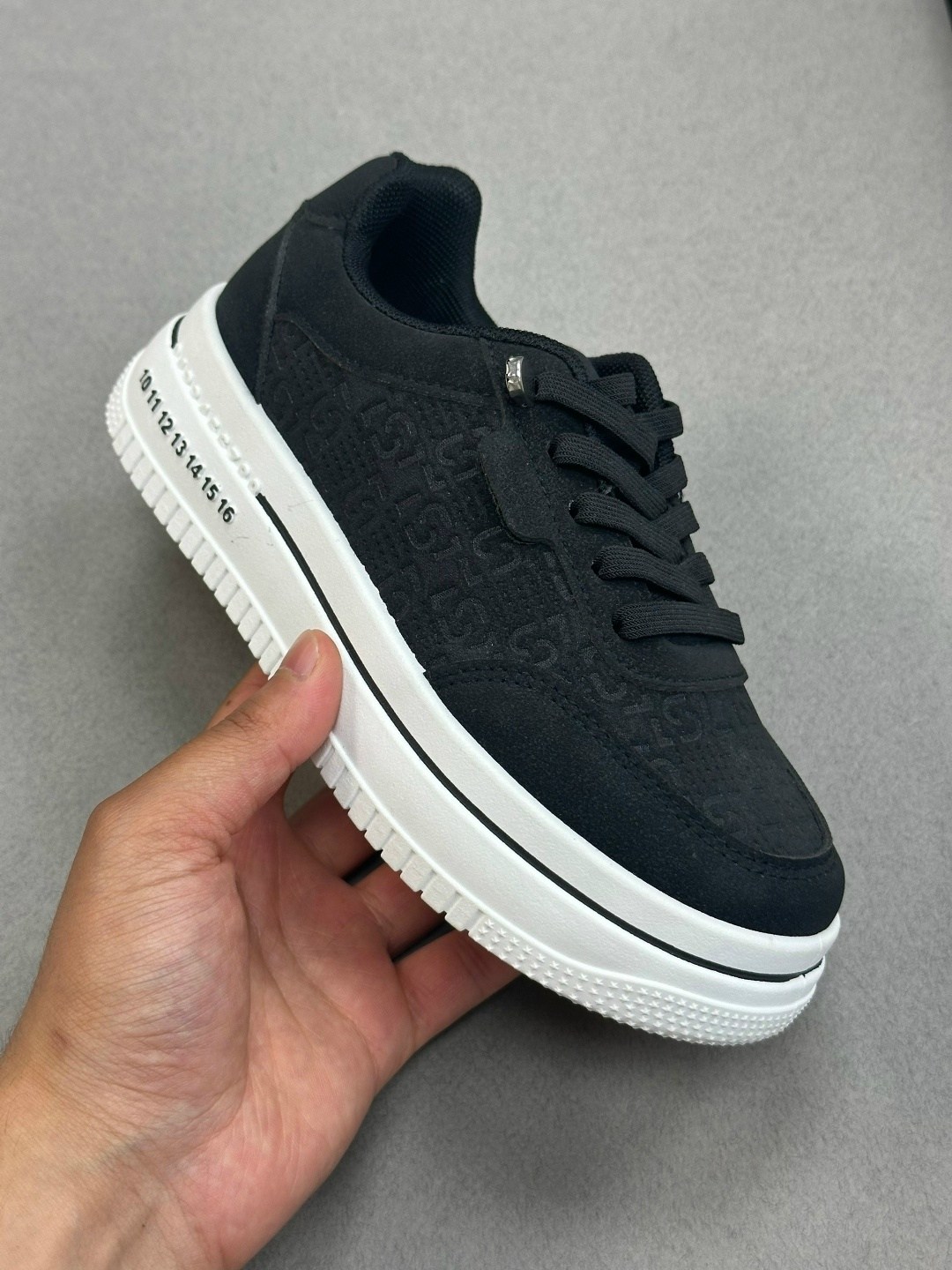 ,кроссовки hogan,женские кроссовки,низкие кроссовки,спортивный