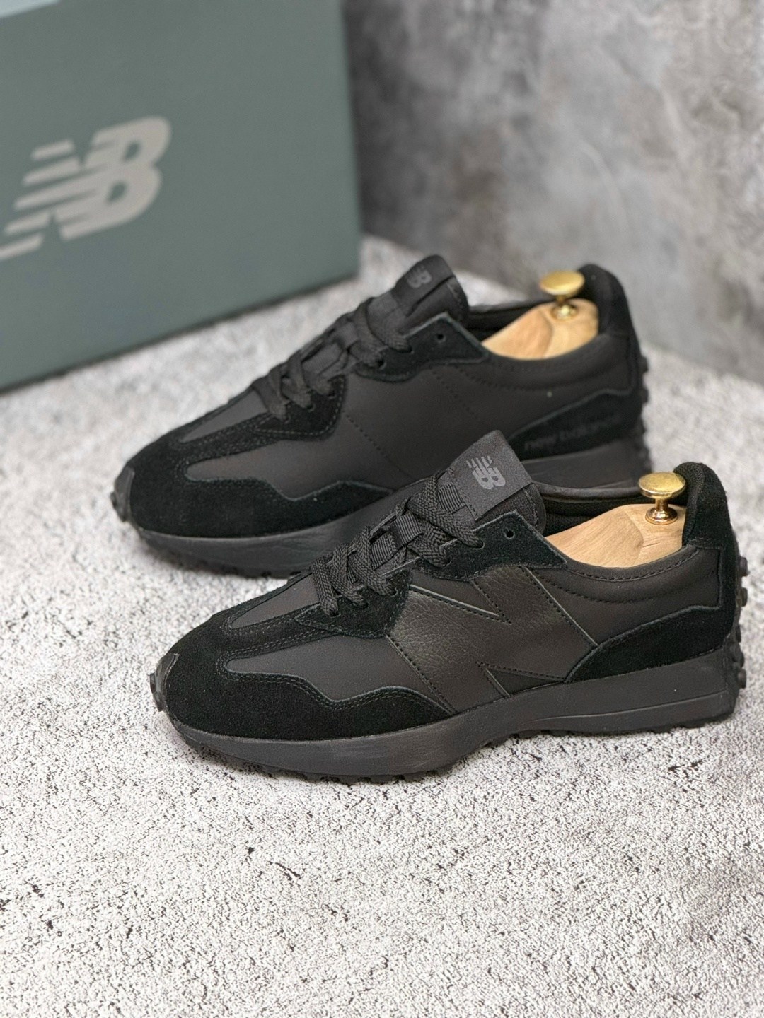 кроссовки new balance new balance 327,черные кроссовки new balance 327,кроссовки мужские new balance 327,кроссовки new balance 327,new balance 327 triple black