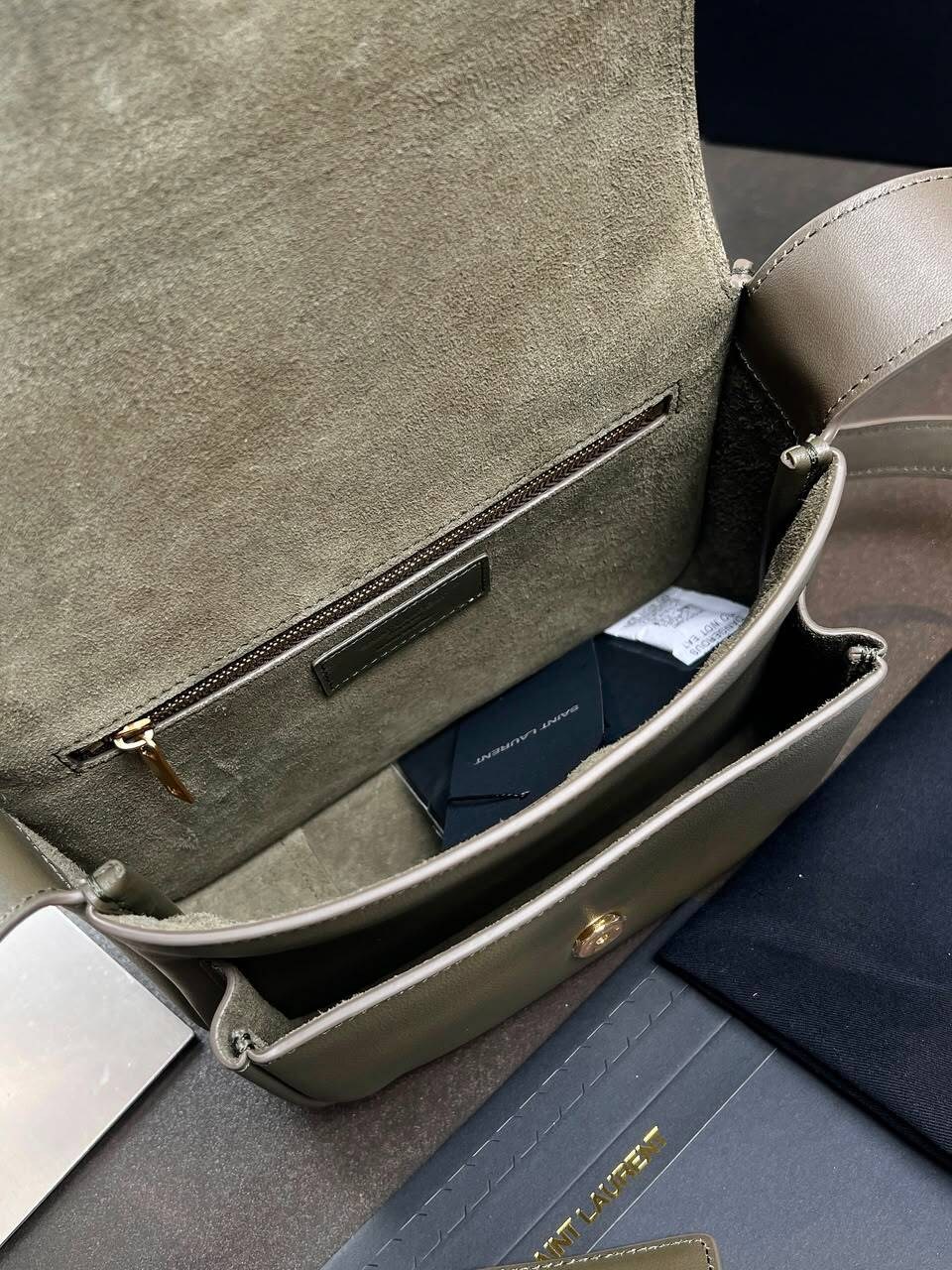 yves saint laurent сумка,cумка saint laurent,saint laurent сумка на плечо,сумка,сумка женская