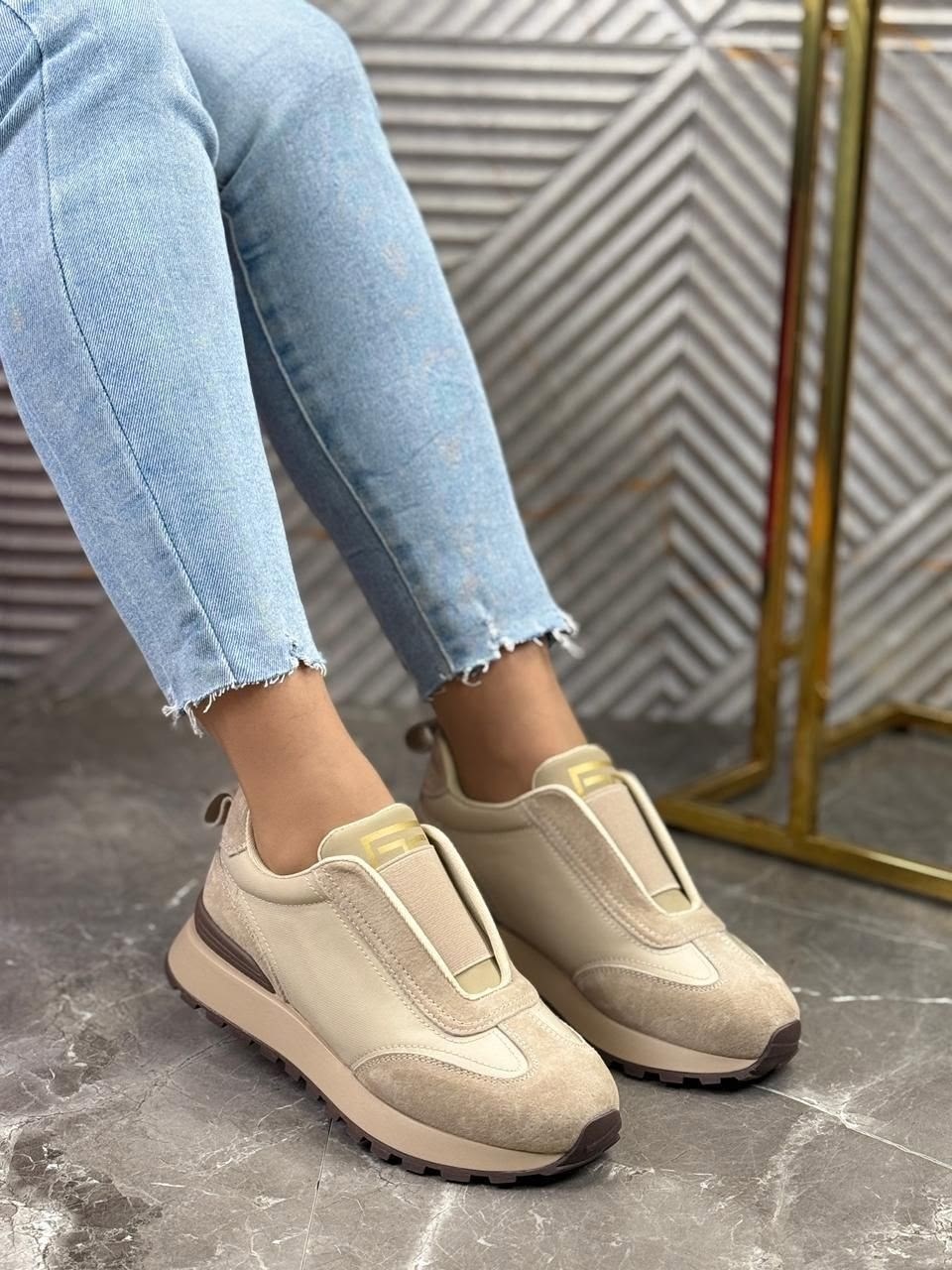,кроссовки elisabetta franchi,кроссовки brunello cucinelli,женские кроссовки, женская