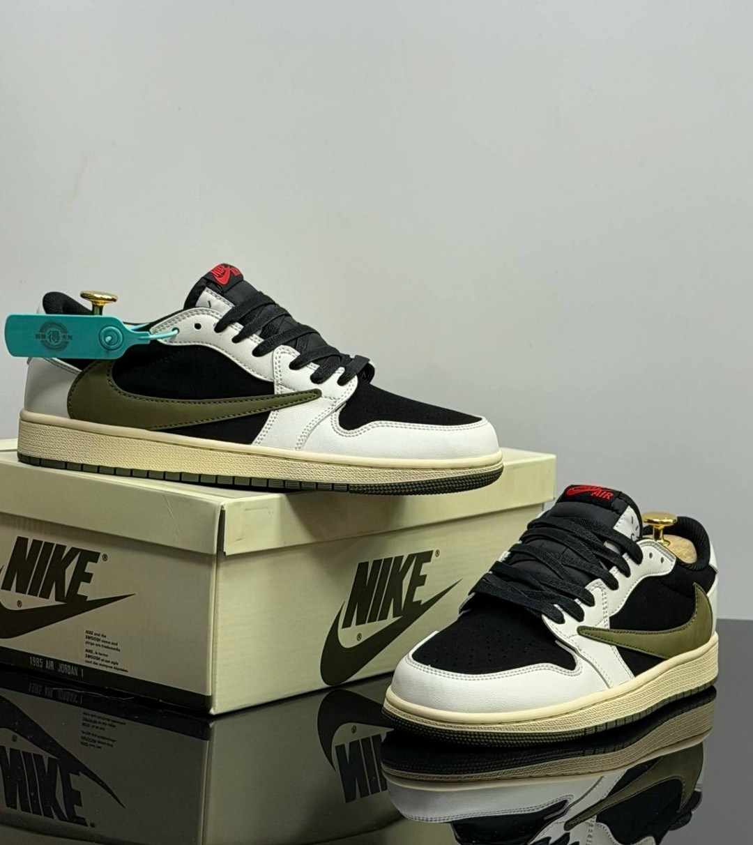 кроссовки nike travis scott air jordan 1 low,кроссовки nike air jordan 1 low travis scott olive,air jordan 1 low travis scott,кроссовки nike air jordan 1 low x travis scott,кроссовки air jordan 1 low