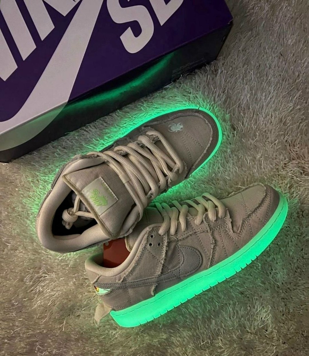 кроссовки nike sb dunk low mummy,nike sb dunk low 'mummy',кроссовки nike sb dunk low mummy (неон),кроссовки светящиеся,кроссовки мужские nike sb dunk low mummy