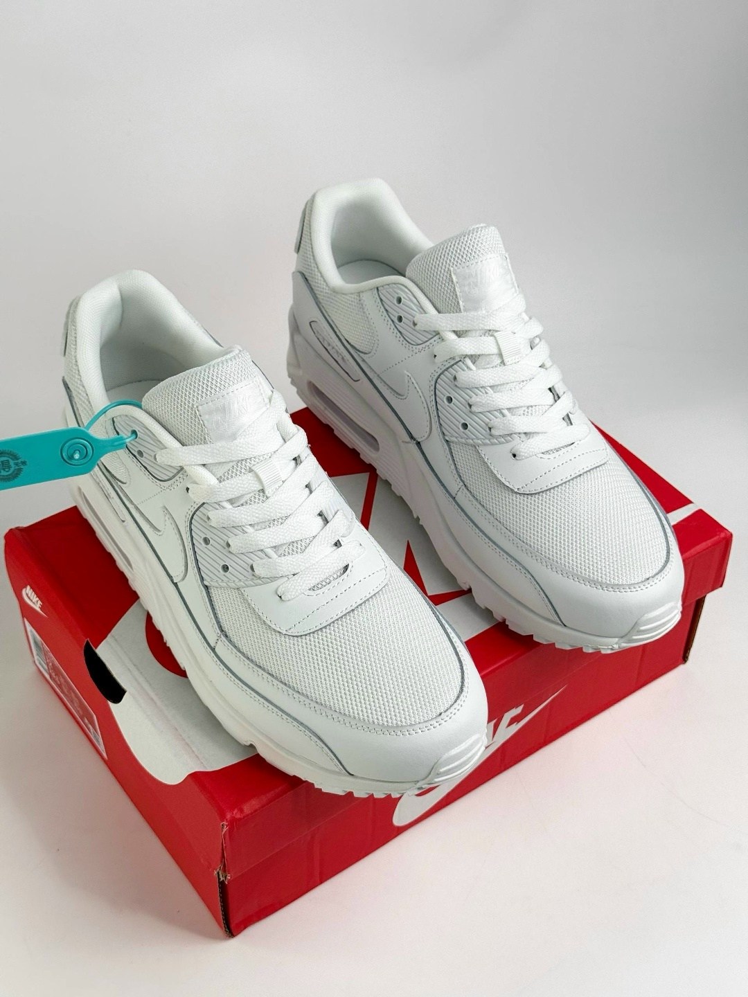 кроссовки nike air max 90 белые,nike air max 90 triple white,nike air max 90 white,найк аир макс 90 белые,кроссовки nike air max 90