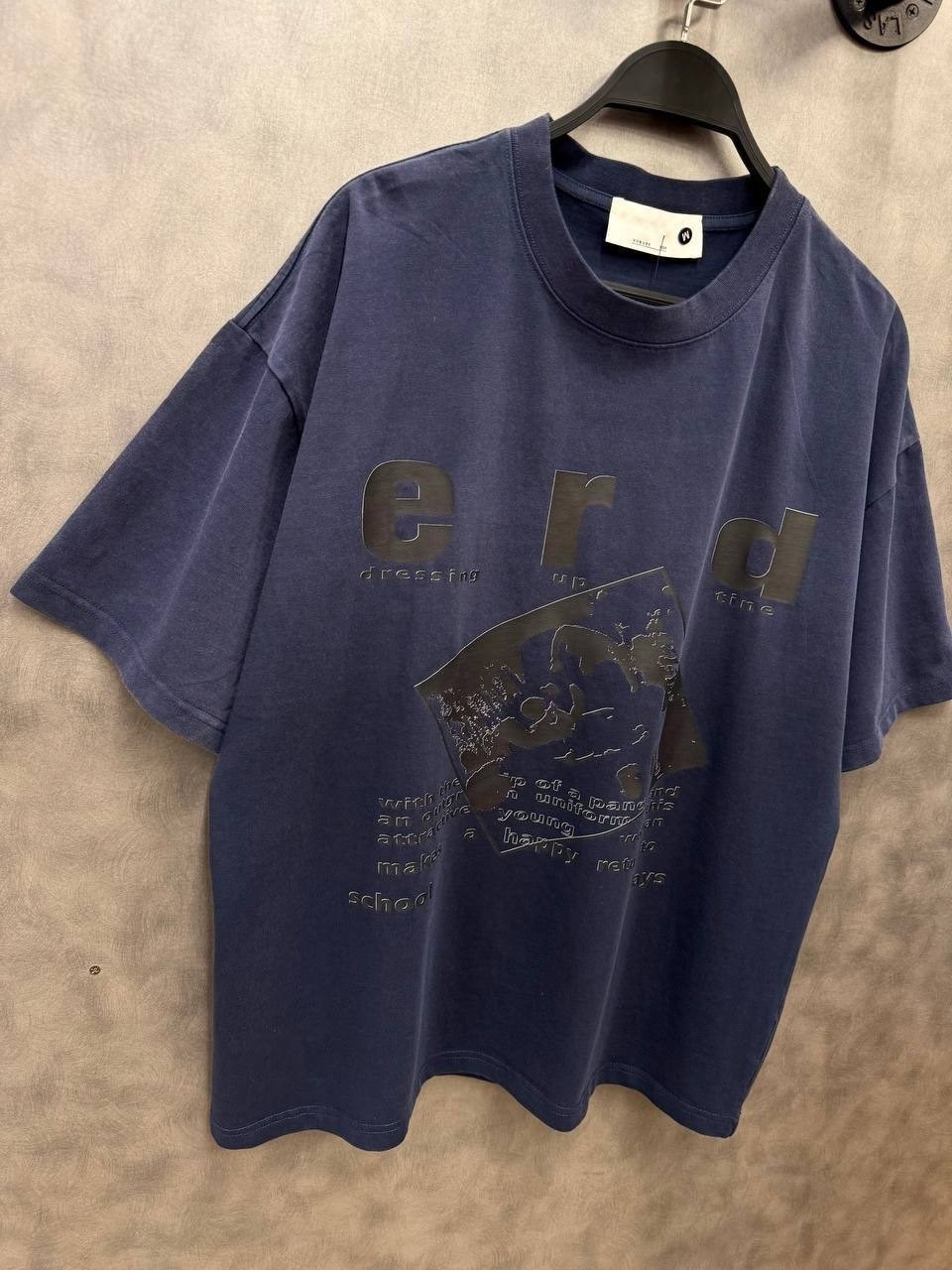 оверсайз футболка,футболка,balenciaga футболка,стиль футболка,футболка оверсайз мужская