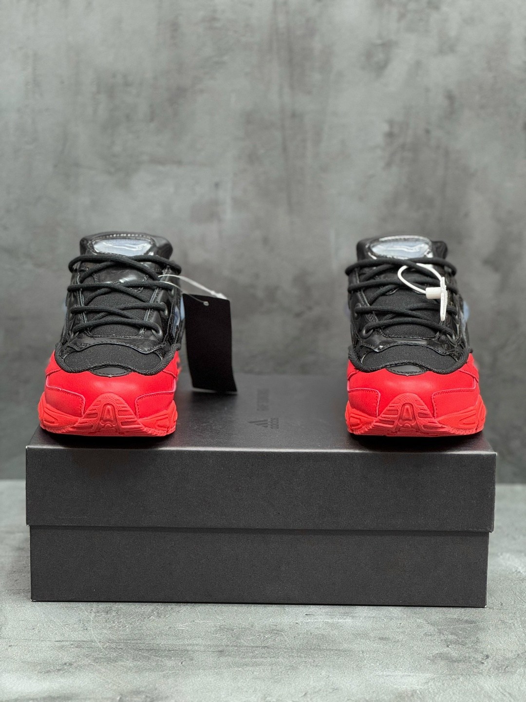 adidas raf simons ozweego 3 scarlet black,кроссовки adidas raf simons x ozweego 3 'core black scarlet',adidas raf simons x ozweego 3 core black scarlet,raf simons adidas ozweego 3,adidas by raf simons