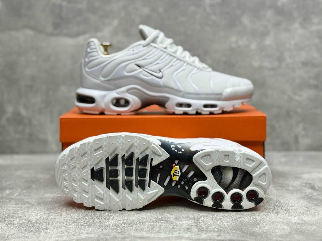 кроссовки nike air max tn plus,кроссовки,nike air max tn plus,мужские кроссовки nike air max tn plus,кроссовки nike air max tn