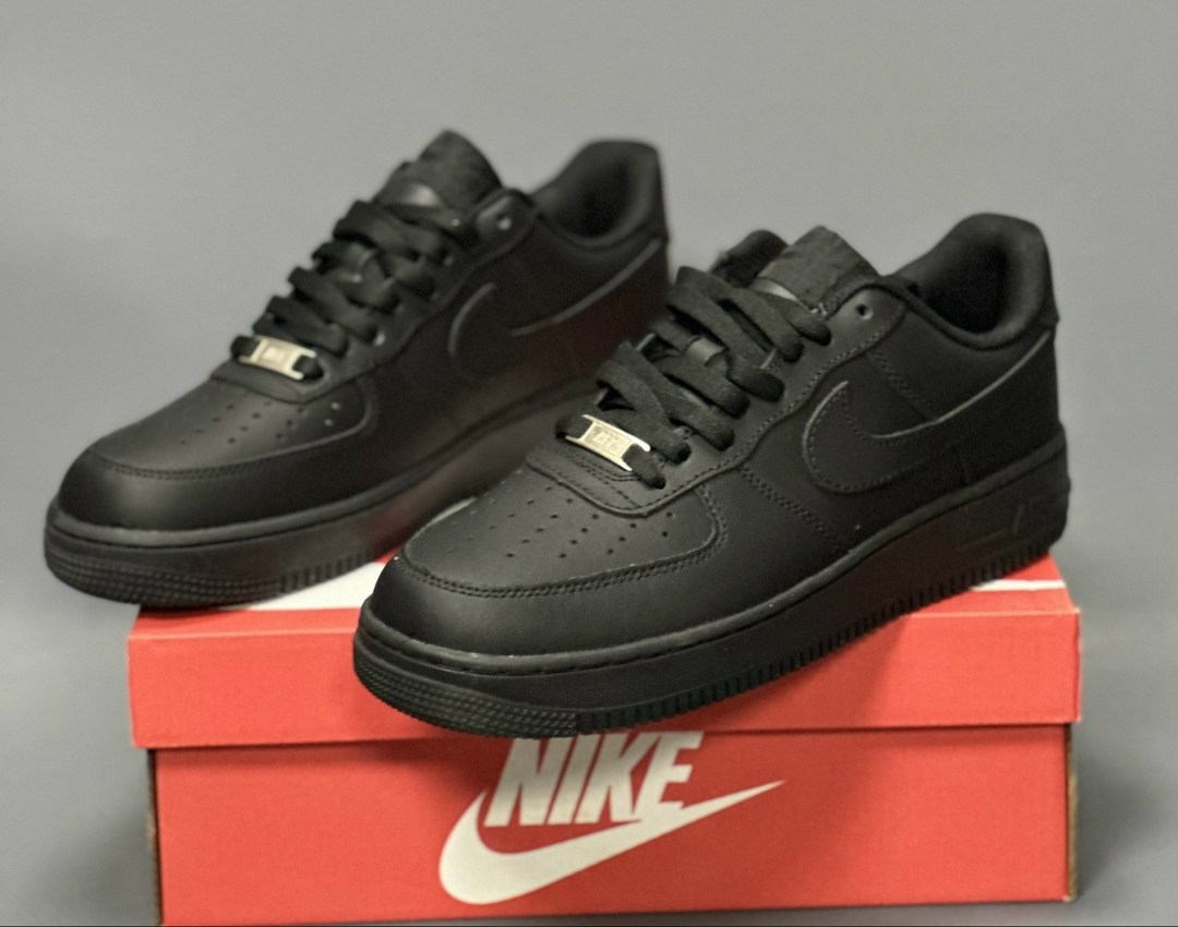 nike air force 1 low "triple black",nike air force 1 '07 black,nike air force 1 low black,air force 1 black,nike air force 1 low