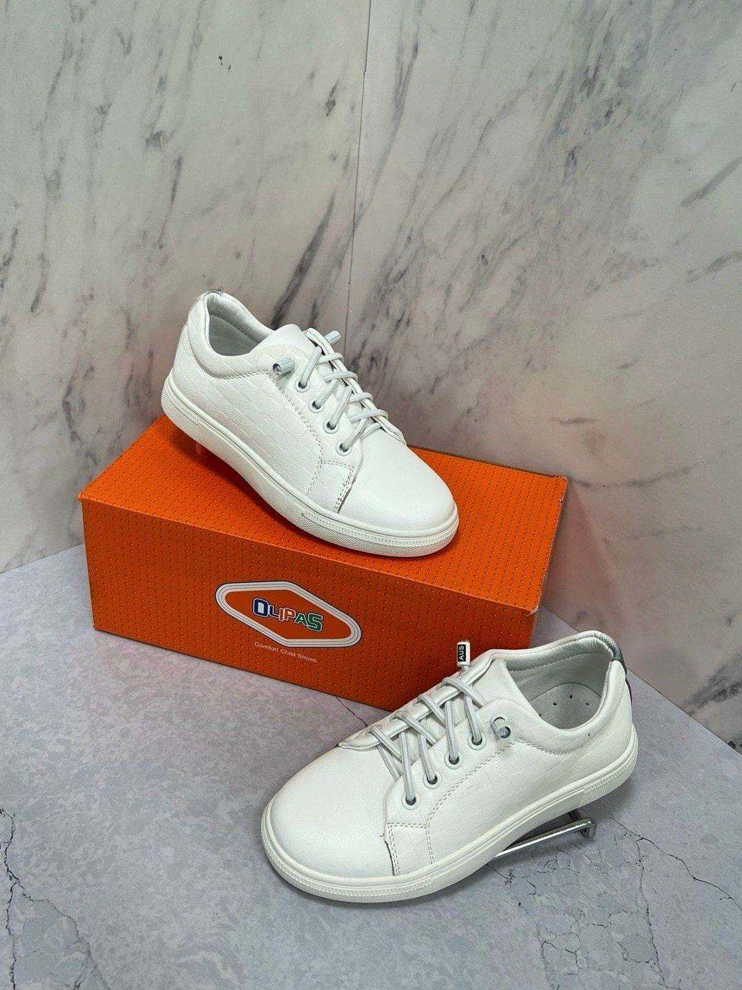 ,hermes кроссовки женские,кроссовки hermes,кроссовки женскиe,спортивная