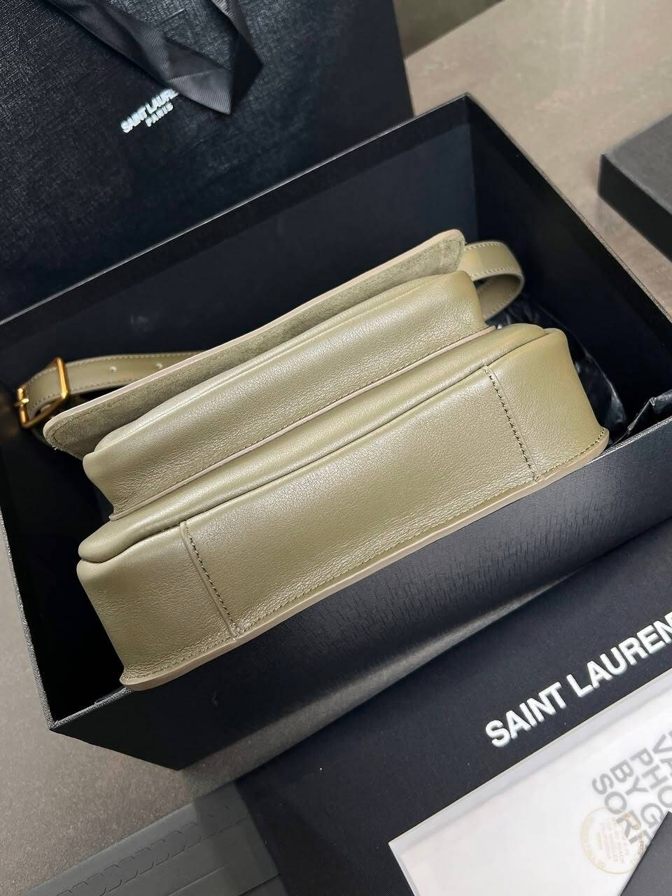 yves saint laurent сумка,cумка saint laurent,saint laurent сумка на плечо,сумка,сумка женская