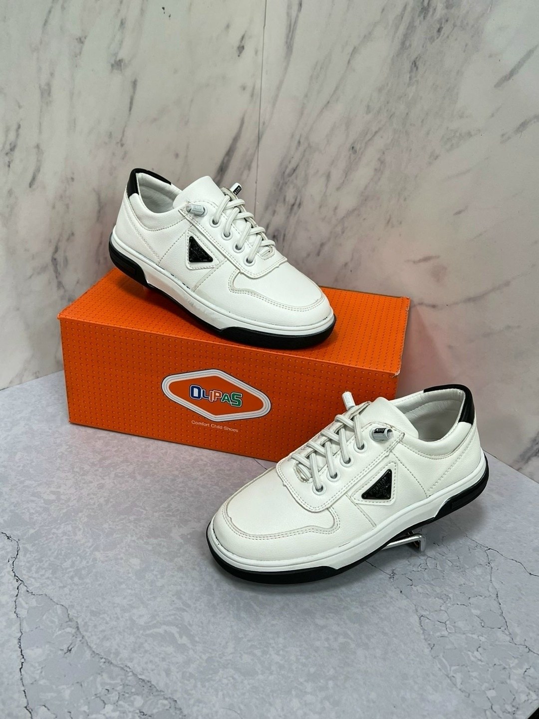 ,hermes кроссовки женские,кроссовки hermes,кроссовки женскиe,спортивная