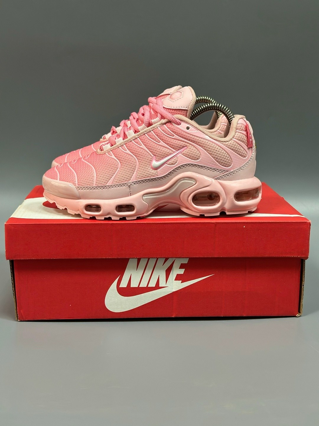 женские кроссовки nike air max plus tn pink,кроссовки найк тн розовые,nike air max plus tn pink,кроссовки,кроссовки nike air max tn plus