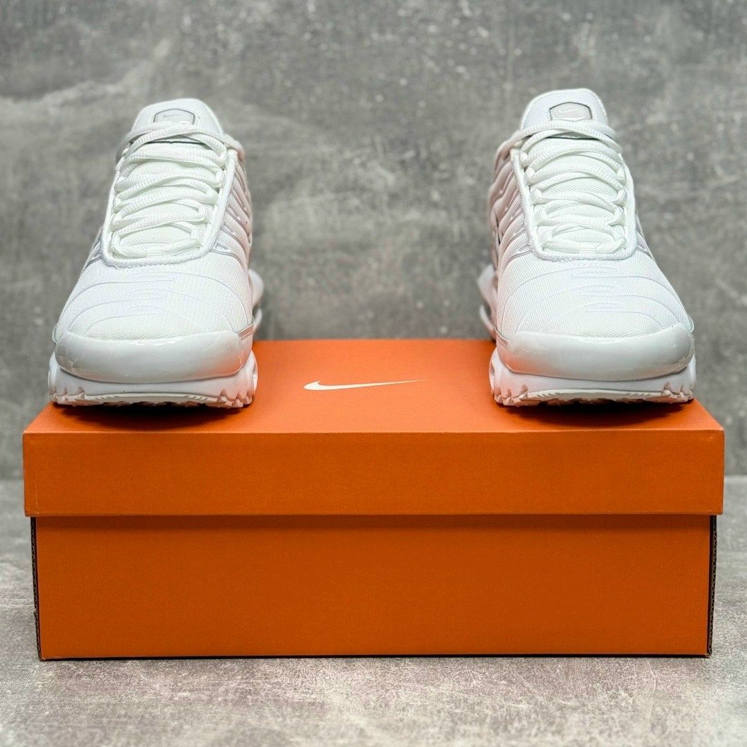 кроссовки nike air max tn plus,кроссовки,nike air max tn plus,мужские кроссовки nike air max tn plus,кроссовки nike air max tn
