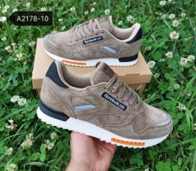 Кроссовки