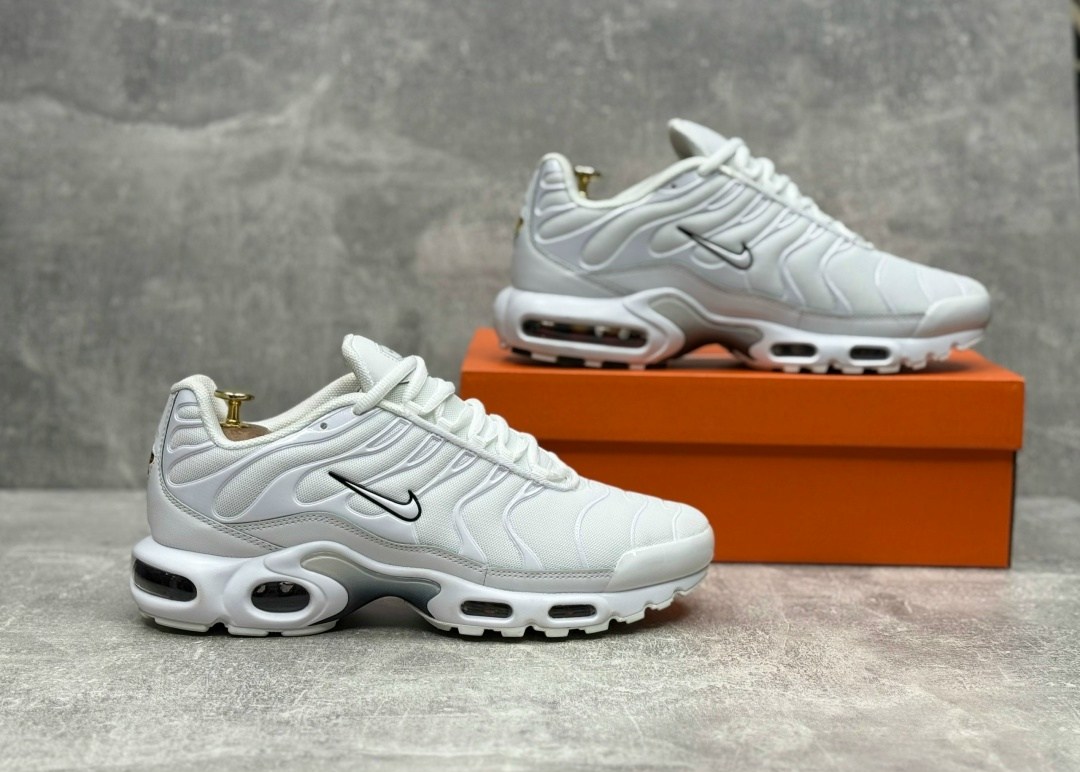 кроссовки nike air max tn plus,кроссовки,nike air max tn plus,мужские кроссовки nike air max tn plus,кроссовки nike air max tn