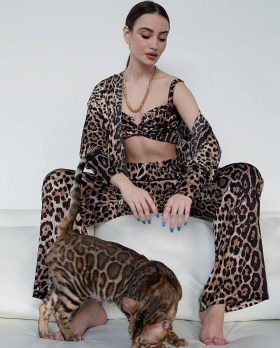 Костюм