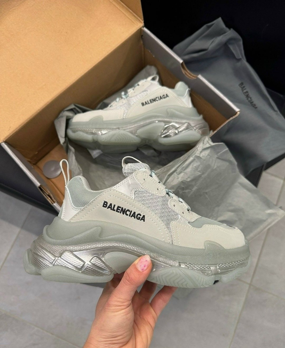 кроссовки balenciaga triple s clear sole,balenciaga triple s clear sole,кроссовки balenciaga triple s,женские кроссовки balenciaga,кроссовки balenciaga
