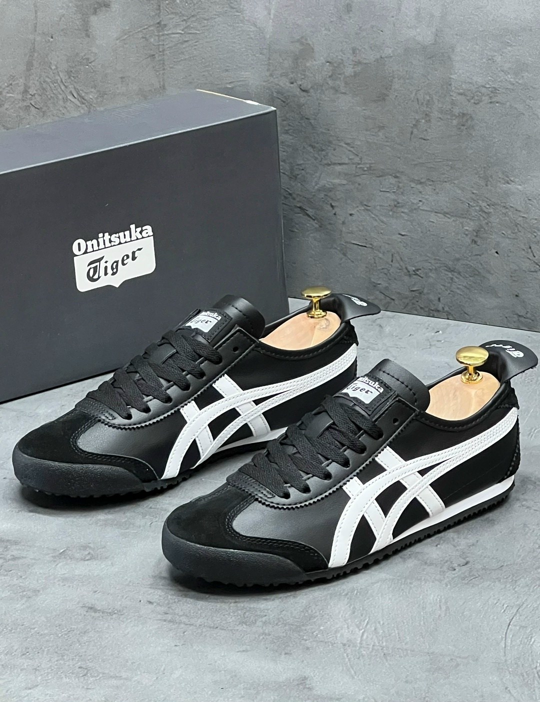 кроссовки onitsuka tiger,мужские кроссовки onitsuka tiger mexico 66,кроссовки onitsuka tiger mexico 66,onitsuka tiger black mexico 66,