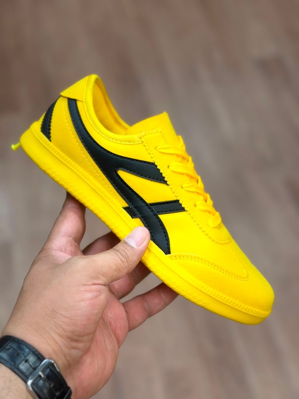 ,спортивная ,кроссовка мужской,кроссовки onitsuka tiger,мужской кроссовки